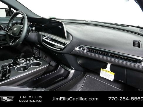 New 2026 Cadillac Lyriq Sport AWD/4WD image 24