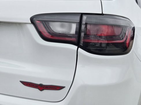 Certified 2025 Jeep Compass Trailhawk w/ Trailhawk Elite Group AWD/4WD image 10