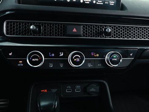 Used 2023 Honda Civic Sport Touring image 18