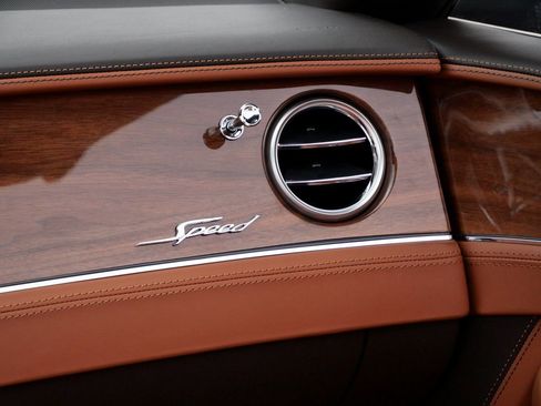 New 2025 Bentley Continental GT Speed image 18