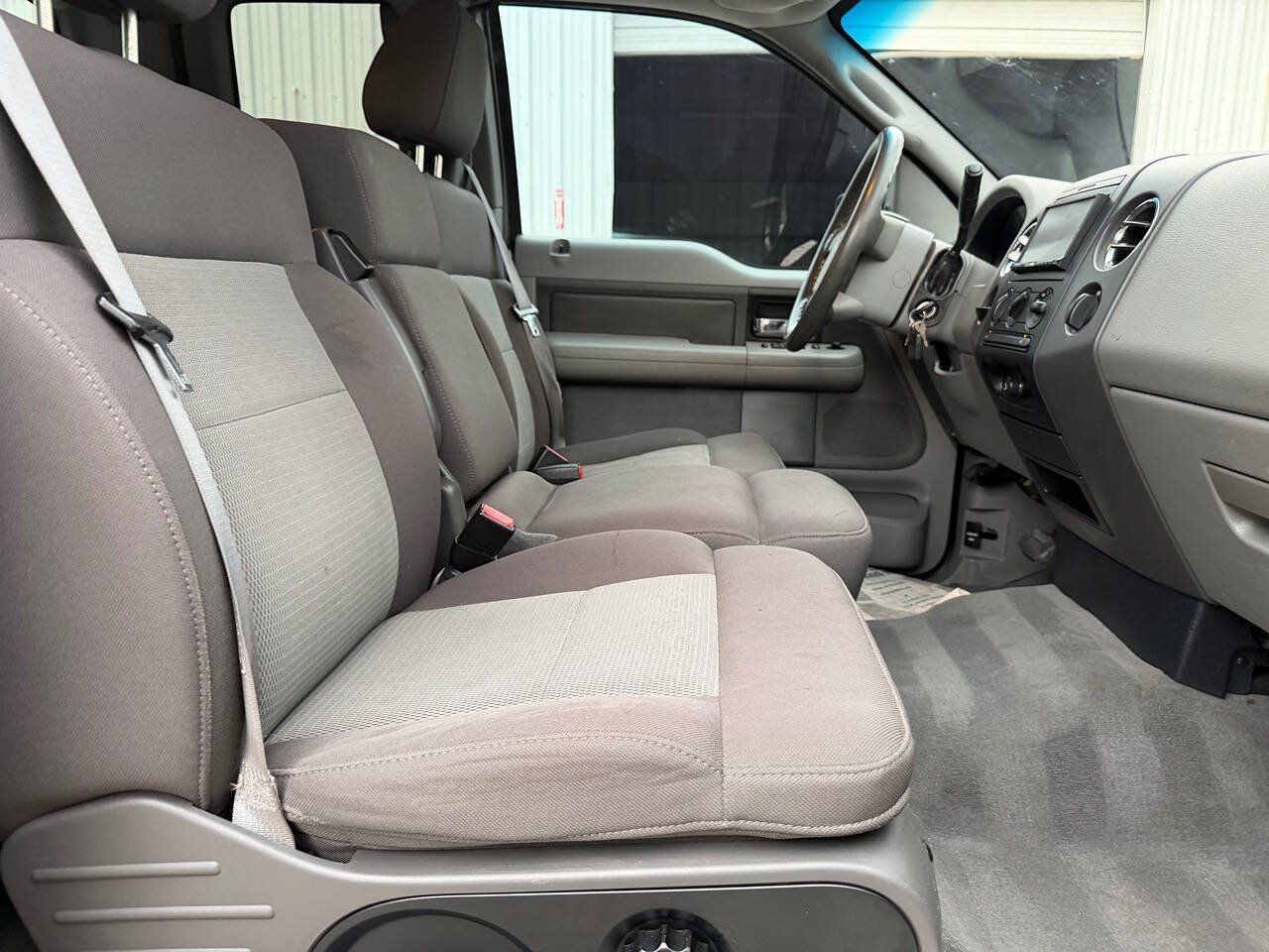 Used 2004 Ford F150 XLT RWD image 16