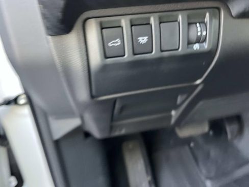 Used 2025 Subaru Ascent Premium w/ Popular Package #2 AWD/4WD image 26