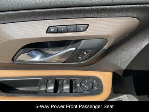 Used 2019 GMC Terrain SLT w/ Preferred Package image 14