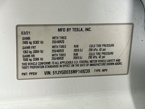 Used 2021 Tesla Model Y Long Range AWD/4WD image 12