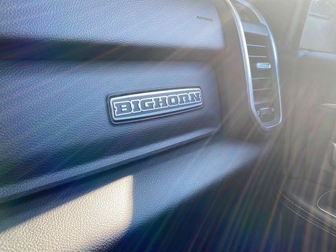 Used 2024 RAM 2500 Big Horn w/ Bed Utility Group image 21