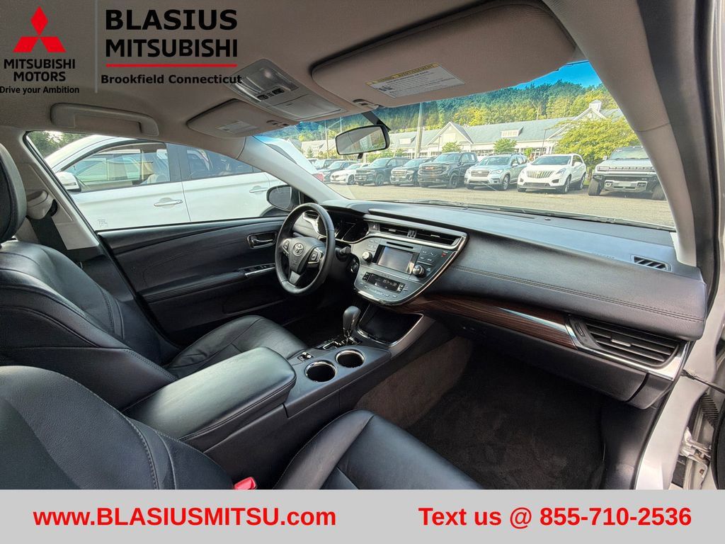 Used 2013 Toyota Avalon XLE FWD image 45