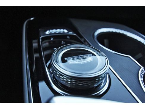 Used 2025 Cadillac Lyriq Sport image 24