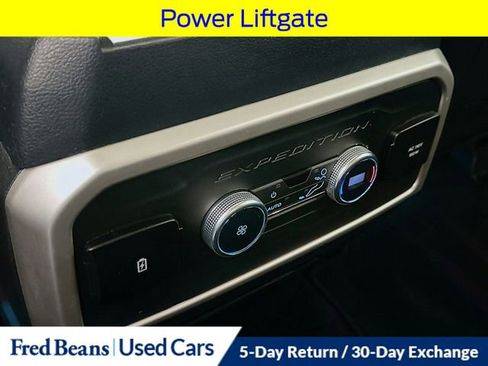 Used 2022 Ford Expedition Max XLT image 33