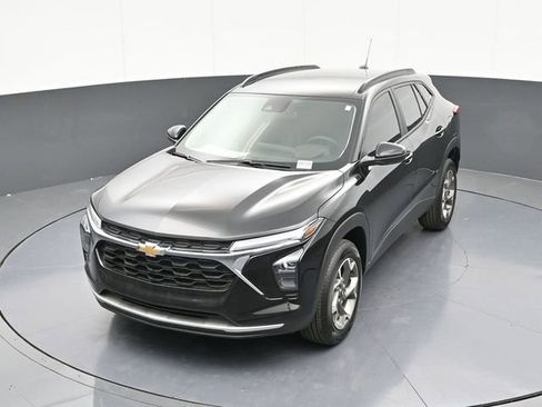 New 2026 Chevrolet Trax LT w/ Driver Confidence Package FWD image 63