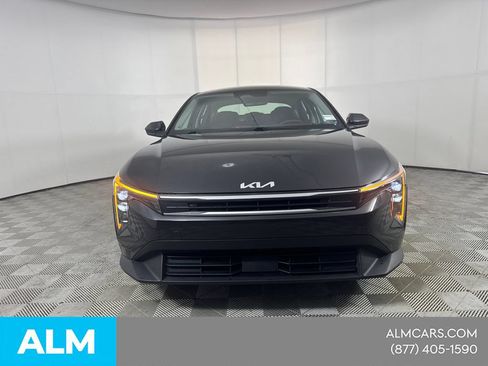 Used 2025 Kia K4 FWD image 3
