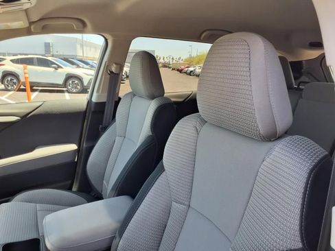 Used 2025 Subaru Outback Premium w/ Popular Package #1A image 11