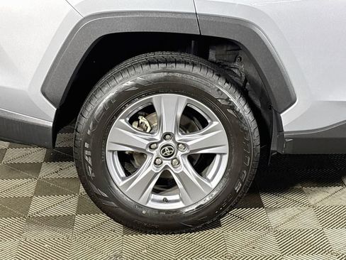 Used 2022 Toyota RAV4 XLE w/ Convenience Package AWD/4WD image 23
