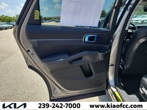 New 2026 Kia Sorento EX FWD image 15