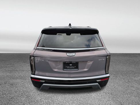 New 2026 Cadillac Vistiq Luxury w/ LPO, Floor Liner Package image 28