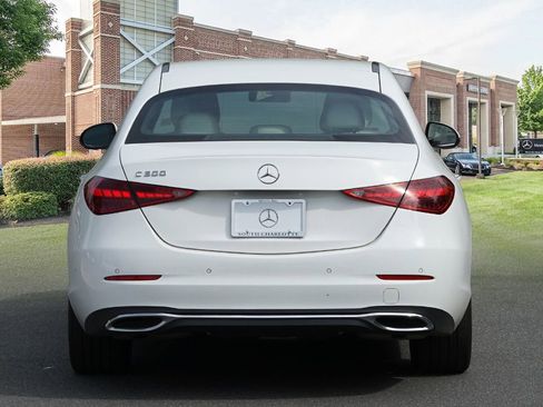 Used 2024 Mercedes-Benz C 300 Sedan image 5