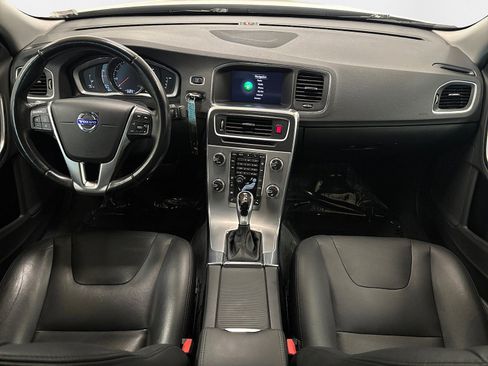 Used 2018 Volvo S60 T5 Inscription w/ Protection Package FWD image 14
