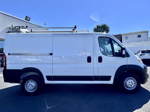 New 2025 RAM ProMaster 2500 w/ Safety Group image 9