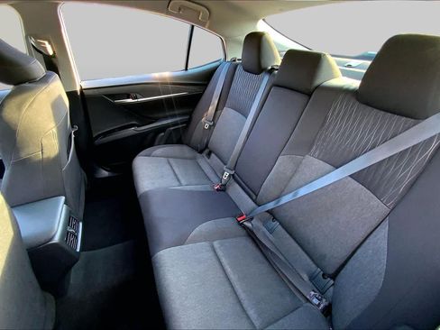Used 2025 Toyota Camry LE FWD image 20