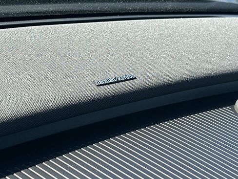 New 2026 Volvo EX30 Plus image 12