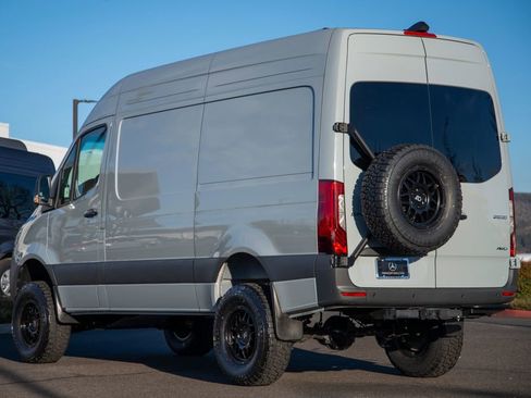 New 2025 Mercedes-Benz Sprinter 2500 image 8