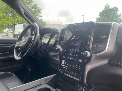 Used 2024 RAM 3500 Laramie w/ Night Edition AWD/4WD image 29