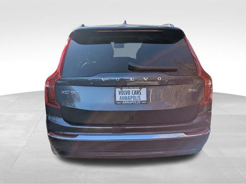 Certified 2023 Volvo XC90 B6 Plus w/ Protection Package image 7