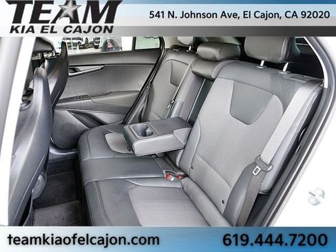Certified 2025 Kia Niro EX w/ EX Cold Weather Package FWD image 16