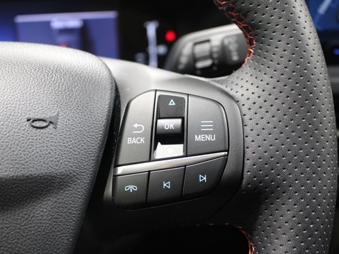 Used 2024 Ford Escape ST-Line w/ Tech Pack #1 FWD image 13