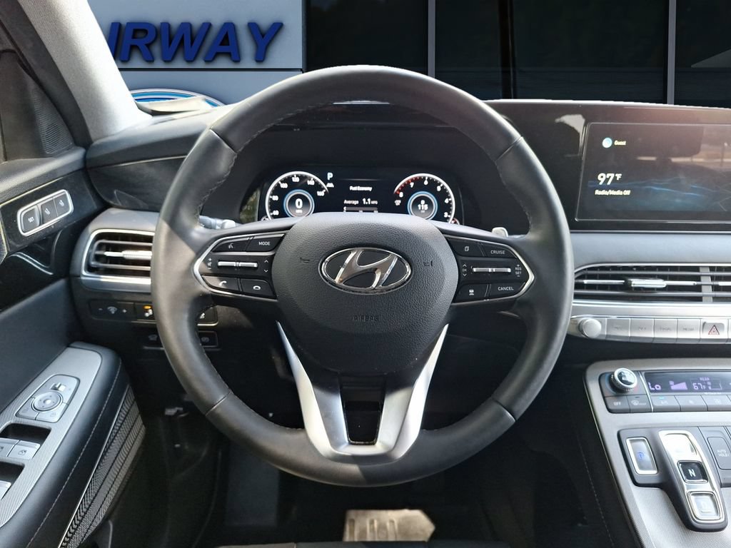 Used 2021 Hyundai Palisade Limited FWD image 15