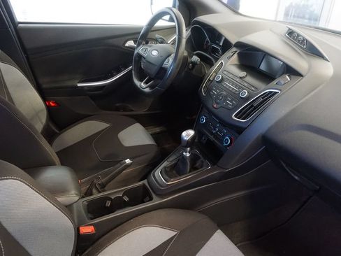Used 2018 Ford Focus ST FWD image 20