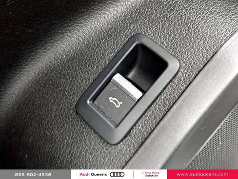 Certified 2023 Audi Q5 2.0T Premium w/ Convenience Package AWD/4WD image 19