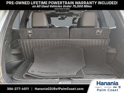 Used 2021 Honda Pilot Black Edition image 12