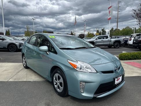 Used 2012 Toyota Prius Three FWD image 7