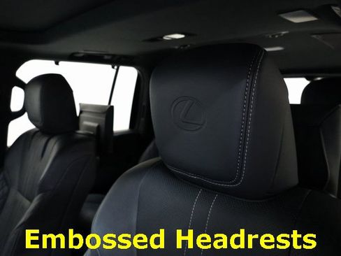 Used 2023 Lexus LX 600 4WD w/ Ultra Luxury Package image 12