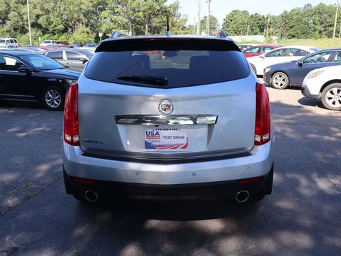 Used 2011 Cadillac SRX Luxury image 5
