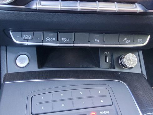 Used 2020 Audi Q5 2.0T Premium w/ Convenience Package image 20