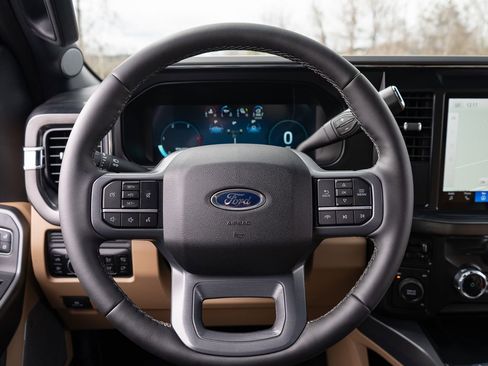 Used 2026 Ford F450 Lariat AWD/4WD image 47