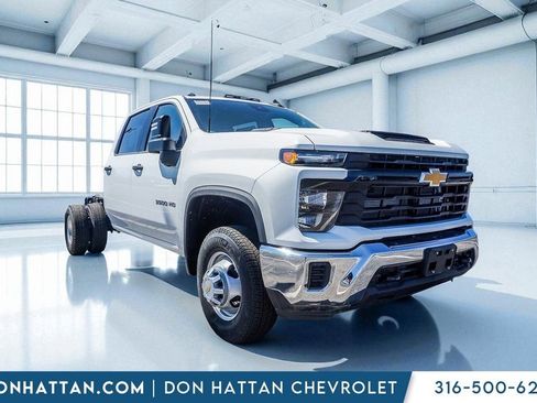 New 2025 Chevrolet Silverado 3500 W/T w/ WT Convenience Package image 30