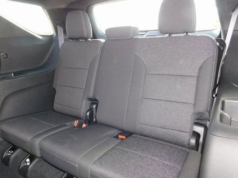 New 2026 Chevrolet Traverse LT w/ LPO, Floor Liner Package image 33