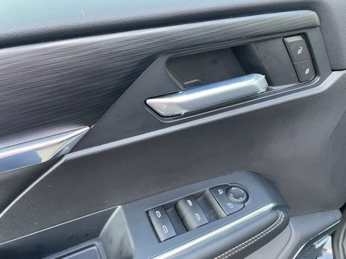 New 2026 GMC Acadia Elevation image 12