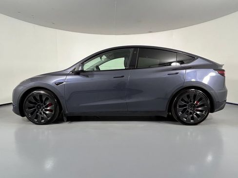 Used 2023 Tesla Model Y Performance AWD/4WD image 4