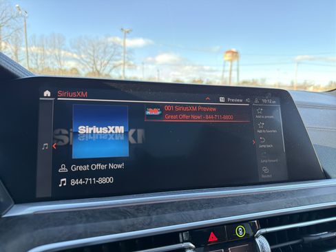 Used 2021 BMW X5 xDrive40i w/ M Sport Package image 19