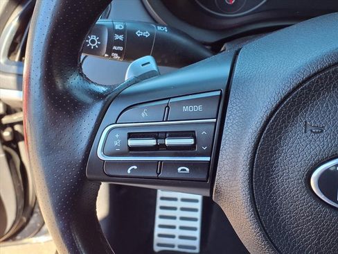 Used 2018 Kia Stinger GT2 image 37