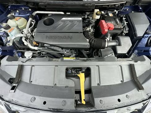 Used 2023 Nissan Rogue Platinum image 26