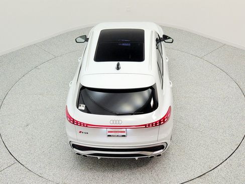 New 2026 Audi SQ5 Premium Plus AWD/4WD image 21