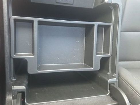 Used 2023 Chevrolet Tahoe LT w/ LT Signature Plus Package image 34