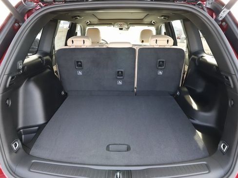 New 2025 Jeep Grand Cherokee Limited image 7