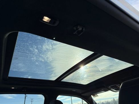 Used 2024 RAM 1500 Limited image 24