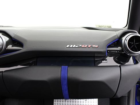 Certified 2022 Ferrari 812 GTS RWD image 87