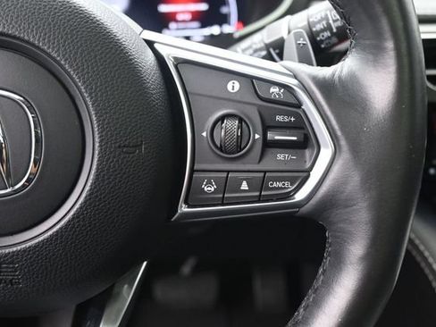 Used 2024 Acura MDX SH-AWD w/ Advance Package image 2